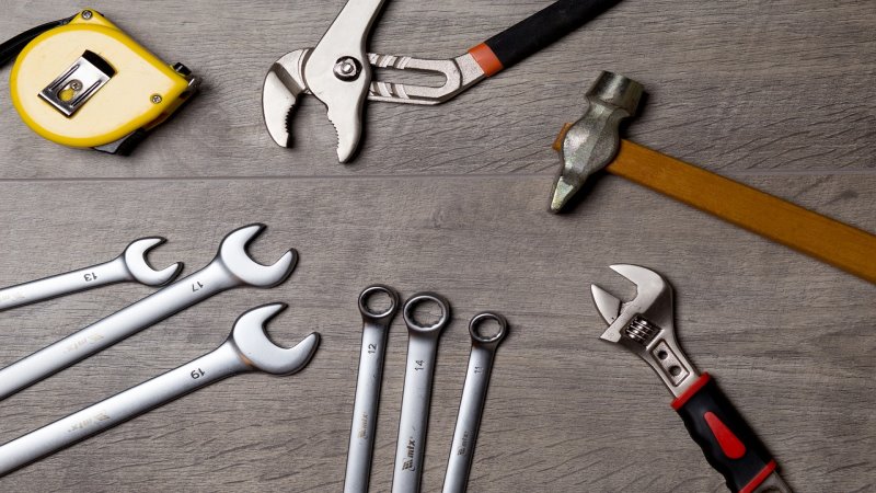 Wrench Set - Ten Best Car Tools